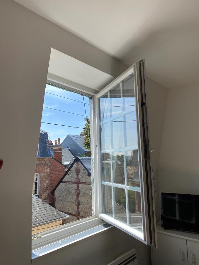Cosy Duplex Centre Trouville Parking Gratuit Екстер'єр фото